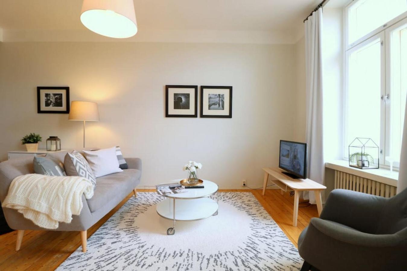 Very Spacious Leilighet Helsingfors